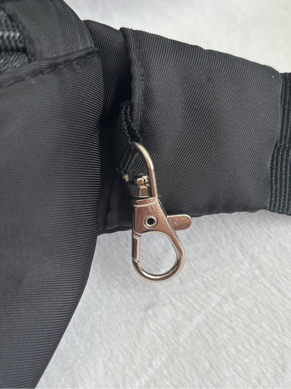 The Foldie Crossbody Black RFID Anti Theft Bag NWT - Picture 8 of 12
